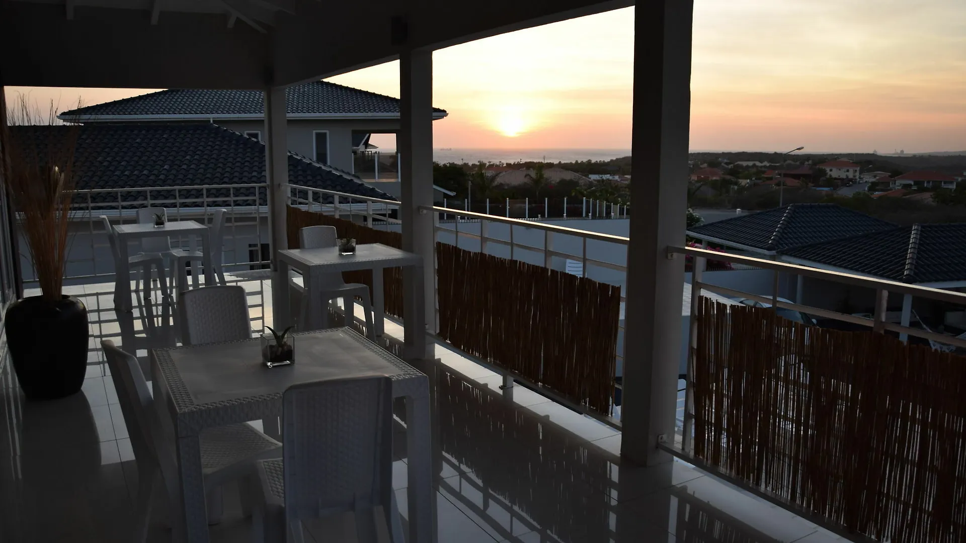 B&B Bellavista Willemstad 4*,